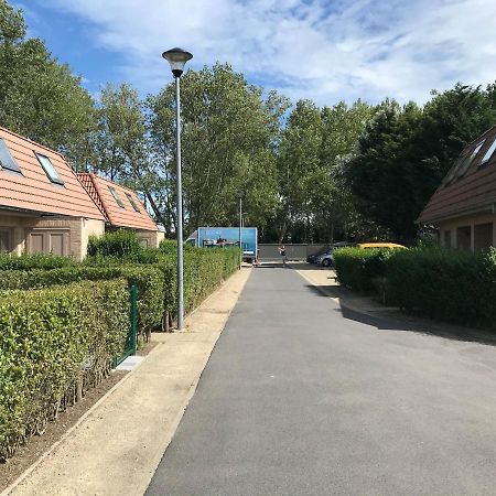 Vakantiehuisje De Panne Vlak Aan Plopsaland En De Zee Extérieur photo