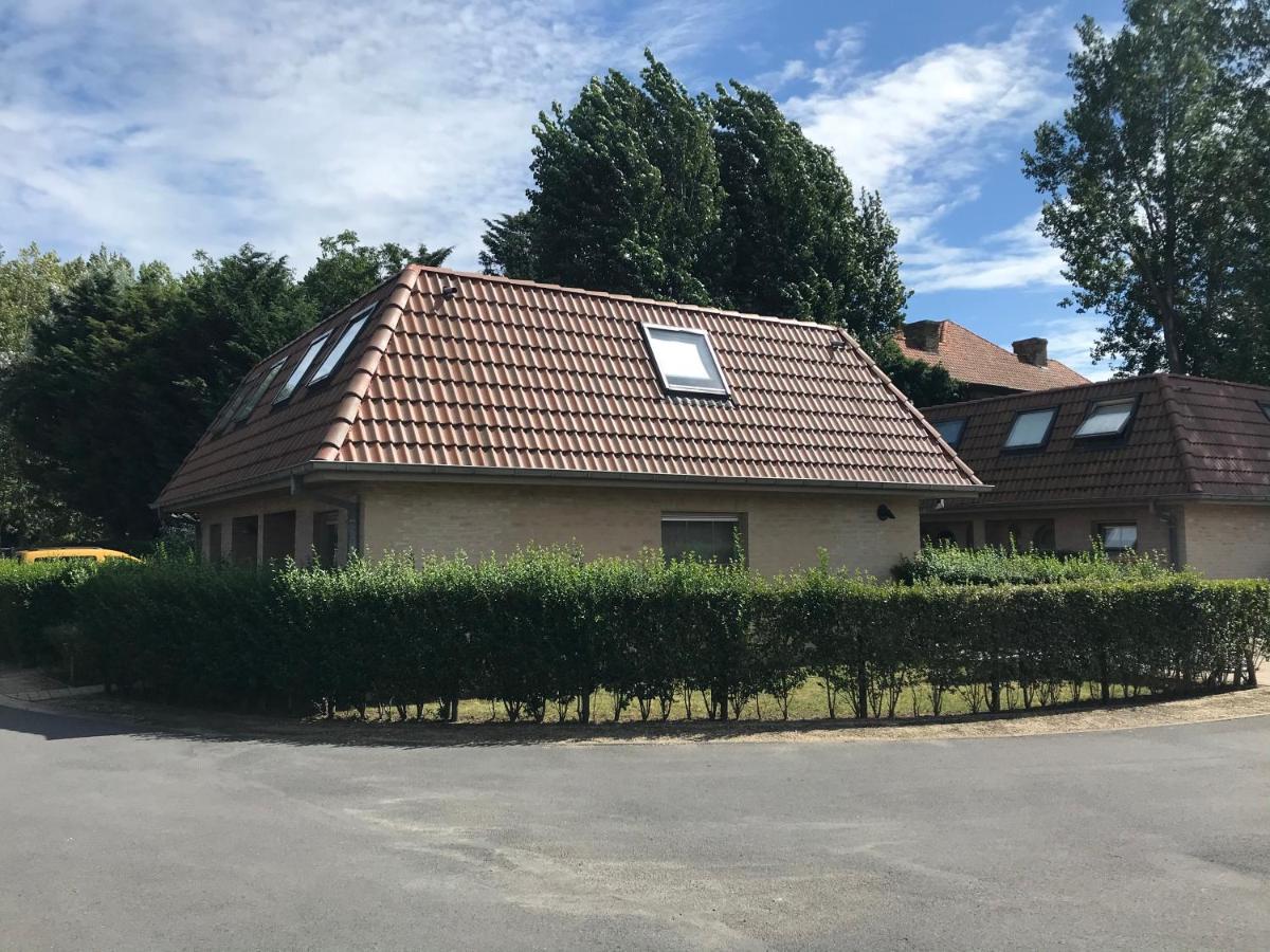 Vakantiehuisje De Panne Vlak Aan Plopsaland En De Zee Extérieur photo