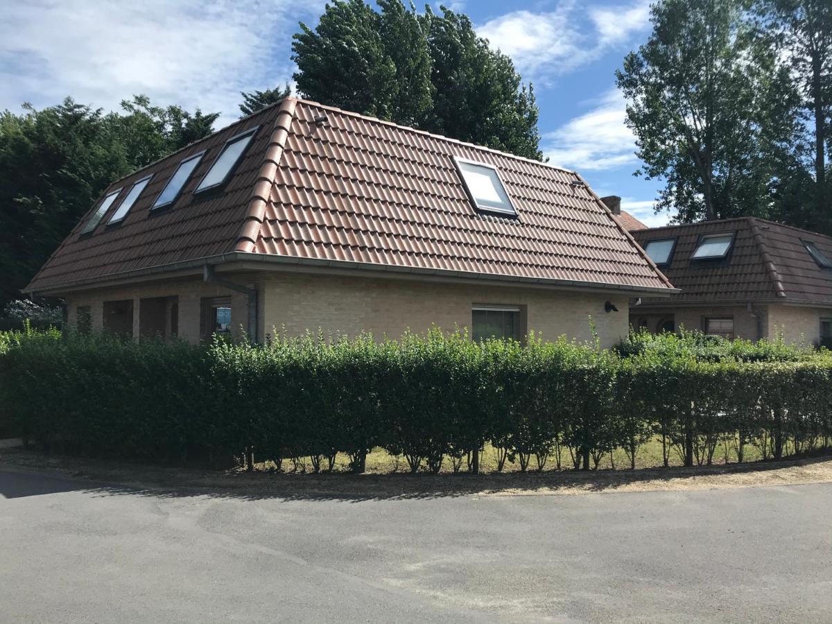 Vakantiehuisje De Panne Vlak Aan Plopsaland En De Zee Extérieur photo