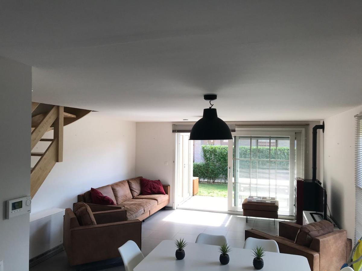Vakantiehuisje De Panne Vlak Aan Plopsaland En De Zee Extérieur photo